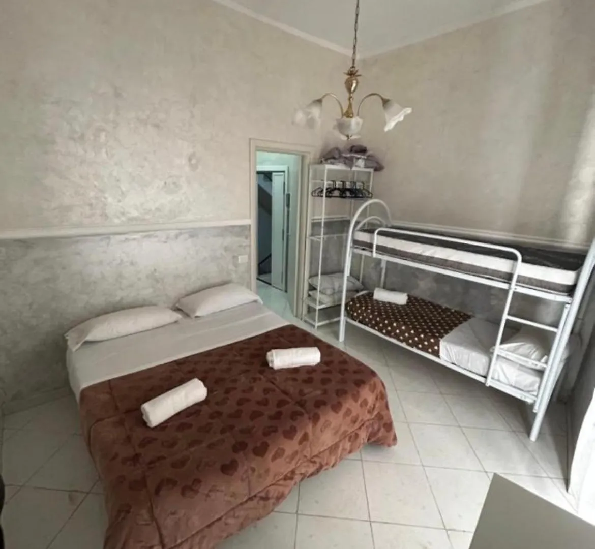 Valentino House Tessitori Apartment Naples
